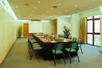 Leziria Parque Hotel - Parking