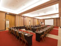 Grand G7 Hotel Pasar Baru 朱安达站附近的飯店