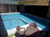 Le Magnifique - Pools