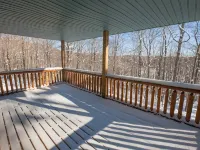 ADK Lake House Vacation, Cozy 5 Bedroom & 2 Bath