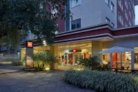 ibis Porto Alegre Moinhos de Vento Hotel di 