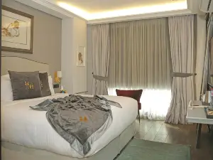 Ambiance Boutique Art Hotel Lahore