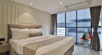 The Grand Suites - New