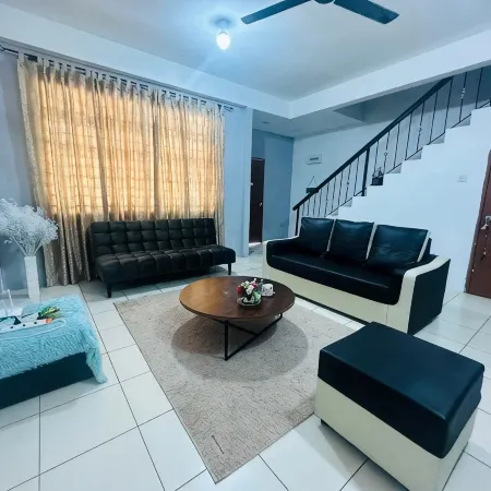 Macagawa Homestay
