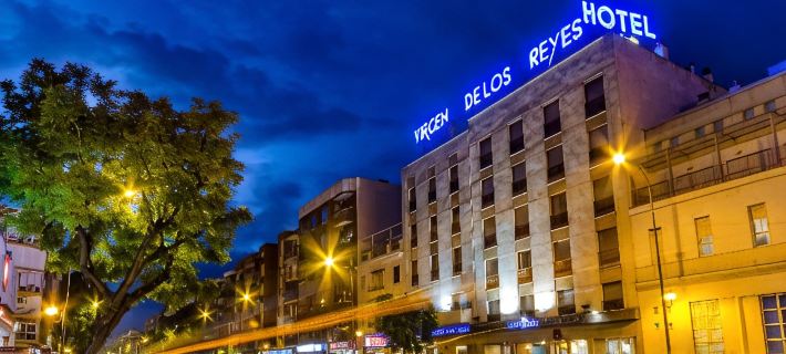 Virgen de Los Reyes Hotels in Seville