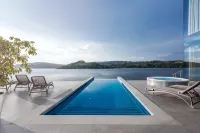 Heron Live Hotel Marina & Spa - Pool