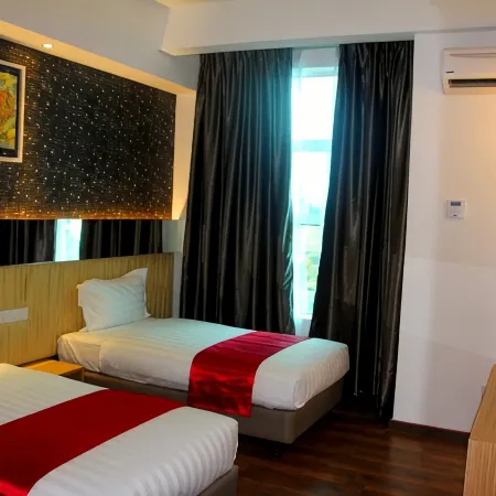 906 Premier Hotel Отели рядом с достопримечательностью «Автостанция Melaka Sentral»