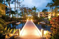 Coral Sands Beachfront Resort