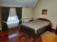 Albert Hotel - Hotel and Restaurant Complex