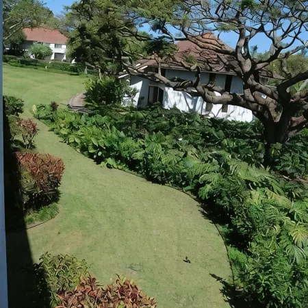 2/2 BEACH FRONT RESORT-AC-Poipu Bch, Kiahuna-Garden View, Pool/Gym/Courts