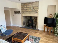 Charming pottery barn conversion 2 mins from Horsforth train station. - Bungalows