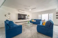 Spacious House with Private Pool - บังกะโล