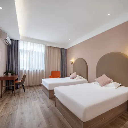 Royal International Hotel
