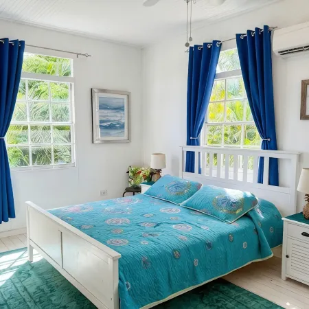 Stroll to Beaches, Restaurants - Spacious 2Br/2Br Apt, Hastings, South Coast
