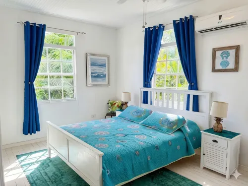Stroll to Beaches, Restaurants - Spacious 2Br/2Br Apt, Hastings, South Coast