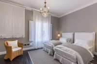 Villa Raphael, luxury property with swimming pool and sea view - 수영장