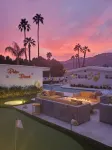 21 PALMS off of El Paseo - Private Pools