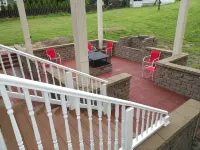 5 Blocks To The Beach ~ 2 Blocks To Downtown ~ Walk To Everything!