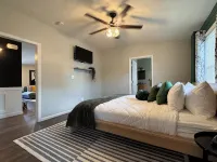 Bourbon Blue - Bourbon Trail Getaway - 8 Minutes from Downtown Bardstown!