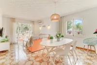 Aiguamarina Beach apartment in Puerto de Alcudia, close to the beach - 2 stjerner