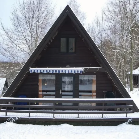 Cozy Tent Roof House for up to 6 People, Free Wlan, Pet-Friendly