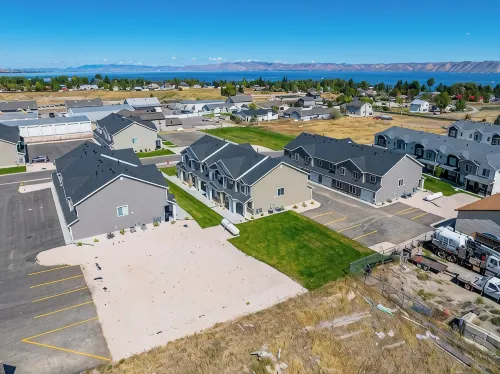 Bear Lake family friendly town home with kayak/paddle board/WIFI/King bed - Wifi