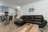 Casa ZÈ, Tranquility, a Refuge in Arco da Calheta - 2-Star