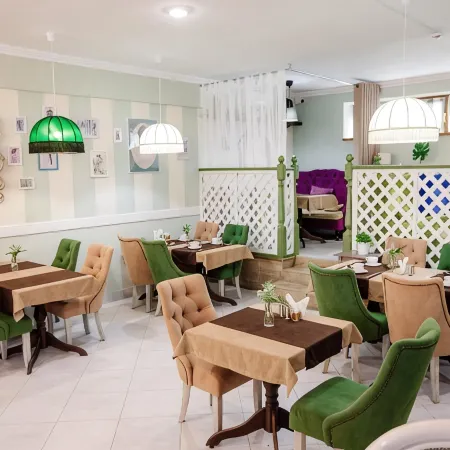Yesenin Hotel