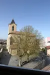 Casa en Vitoria-gasteiz Cerca del Centro de la Ciudad, Amplia y Acogedora - Wifi