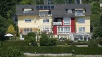 South-facing slope with panoramic views Wellness oasis in the house - 3 stjerner