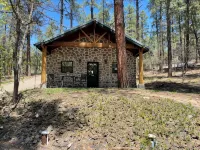 Riverstone Cottage, Bright and Airy Forest Retreat - Country Houses
