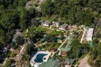 Angels Garden Hotel - Pools