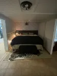 JD’s Zebras - Redesigned Historic School Guesthouse, Old BSL, Steps to Beach - 4-Star