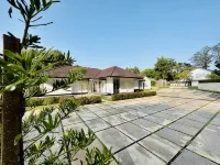 Bungalow Homes - parking
