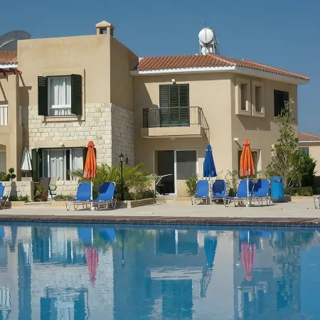 Polis villa rental with shared pool, Wi-Fi, balcony, terrace and air con