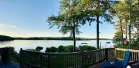 Lake Winni Waterfront Whortleberry Island Cottage, Private Beach, BOAT Required - 4 tähden