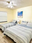 Bright Waterfront Condo Corner Unit with Lanai ~ close to AMI beaches and IMG - Kitchens