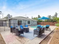 Fresno House | Pool | Fire Pit | Garage | 3/2:Wow! - 방갈로