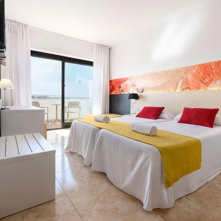 AzuLine Hotel Bergantin