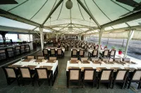 The Gold Beach Resort - Wifi