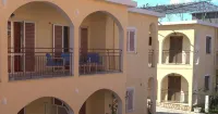 Roda Pearl Resort -  Apartamentos vacacionales