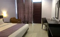 Kyriad Sadurengas Hotel - Bintang 3