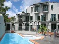 Parklane Motor Lodge - piscina