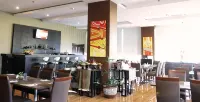 @Hom Premiere Cilacap - breakfast