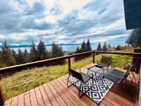 Cozy home with a view, newly remodeled.
