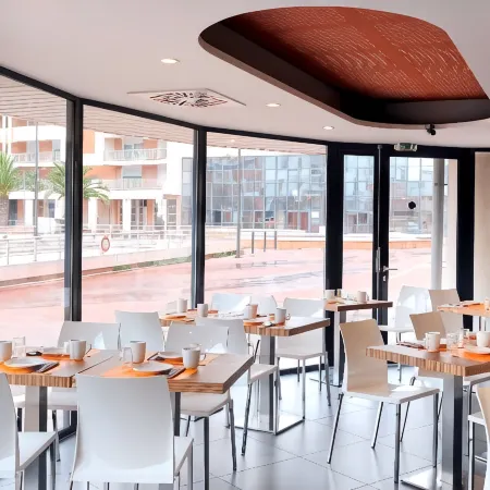 Appart-Hôtel Mer & Golf City Perpignan Centre