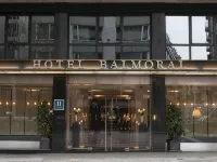 هوتل بالمورال Hotels near إف جي سي - بلاسا مولينا