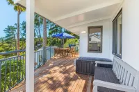 Villa Topaz at Palm Beach by Waiheke Unlimited - Sea View