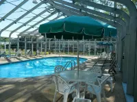 Bluebird Dennisport - Pools