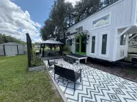 Clermont Tiny Home: Main Floor Queen, Lofts & No Pet Fees